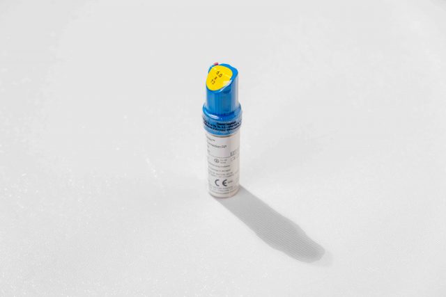 Nobel dental implant box view